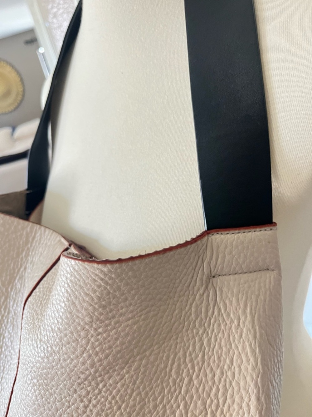 Frances Valentine Cream leather Hobo handbag - Picture 8 of 12
